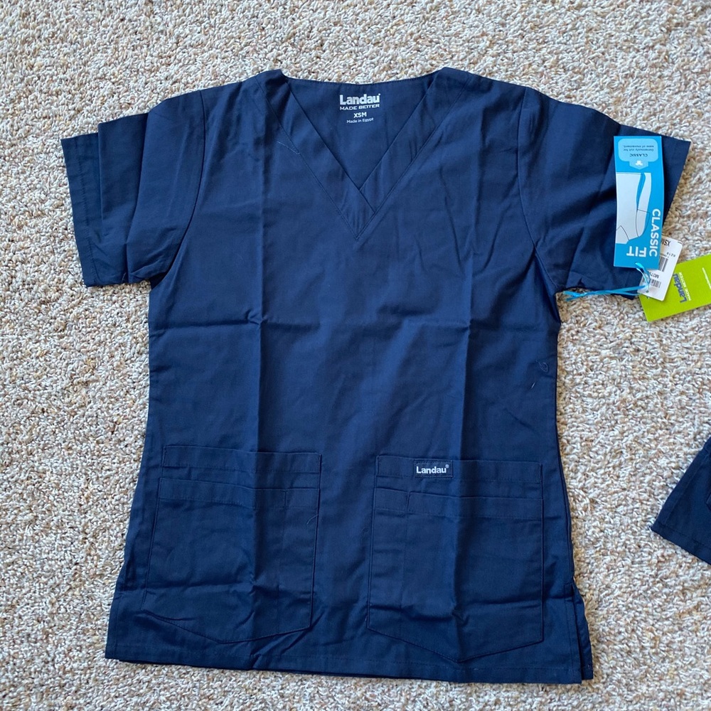Landau navy scrubs set size XS
